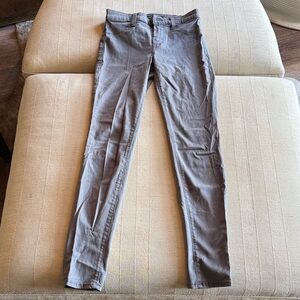 J Brand Women's Skinny Jeans in Gray